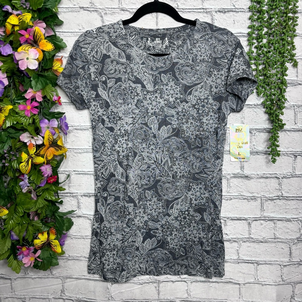 =🌸5/$25🌸NWT My Sport The Burnout Short Sleeve Grey Printed Top Size Large